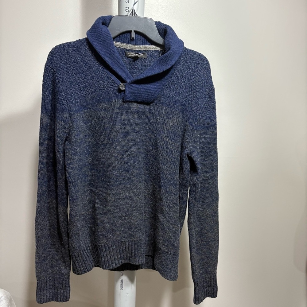 Banana Republic Mens Merino Wool Blend Blue Sweater Sz M Foldover‎ Collar Preppy